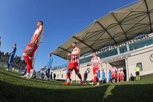 Zvezda se uozbiljila za 4/4 - Pešić podešava nišanske sprave, zagrevaju se Ivanić i Katai